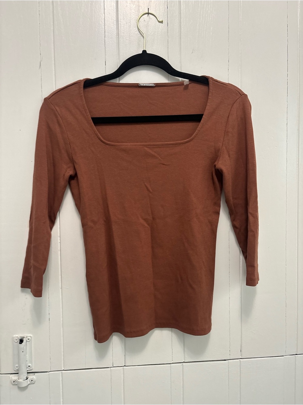 Tahari Square Neck Ribbed Top in Rust